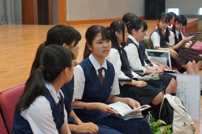 Ikenobo 花の甲子園18 関東地区 北 大会を開催しました Ikenobo 花の甲子園 今咲かせよう 君の花